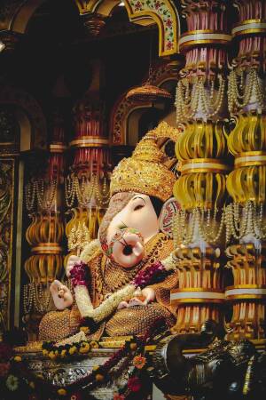 Magnificent Ganesha Idol Creative Design For Telegram