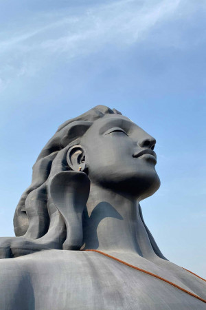 Thiruvalluvar Statue, Chennai Template For LinkedIn