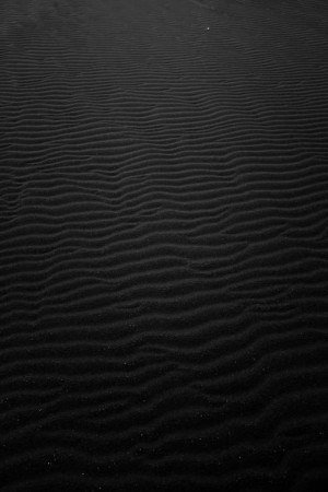 Black Sand Ripples Design For Telegram