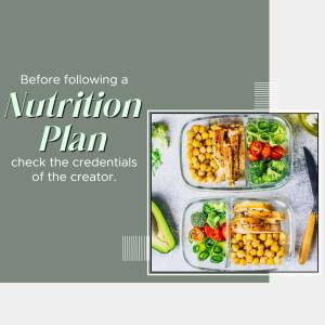 Image of meal prep containers with healthy food and text about checking the credentials of a nutrition plan creator.