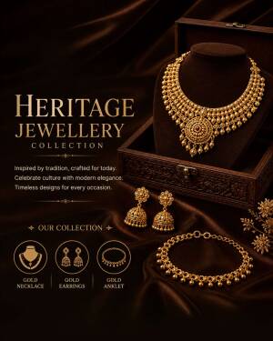 Luxury gold necklace set and anklet in a wooden jewellery box